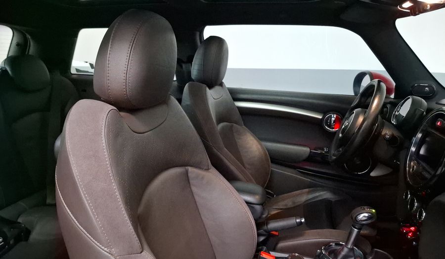 Mini Cooper S 2.0 COOPER HOT CHILI AT Hatchback 2017