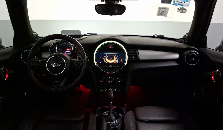 Mini Cooper S 2.0 COOPER HOT CHILI AT Hatchback 2017