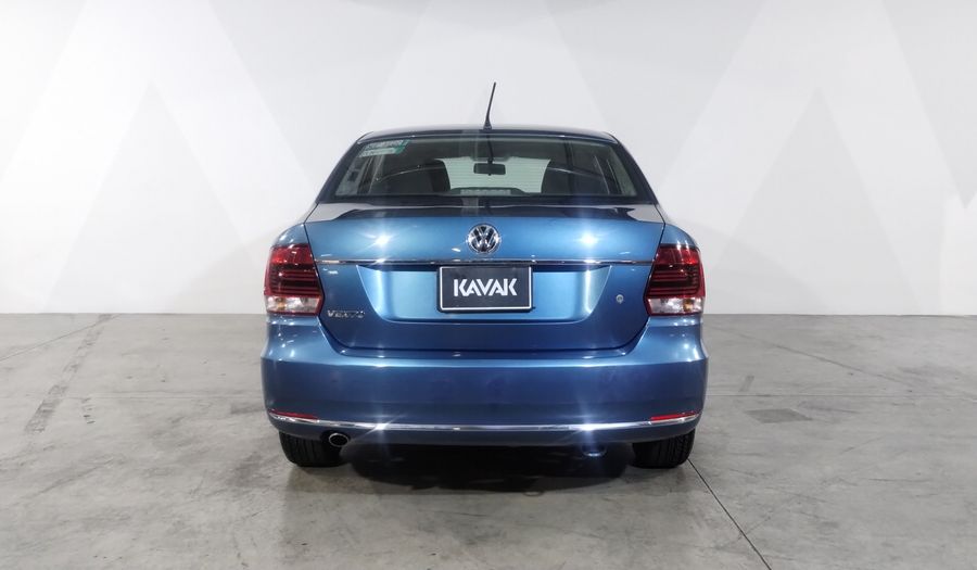 Volkswagen Vento 1.6 HIGHLINE TIPTRONIC Sedan 2017