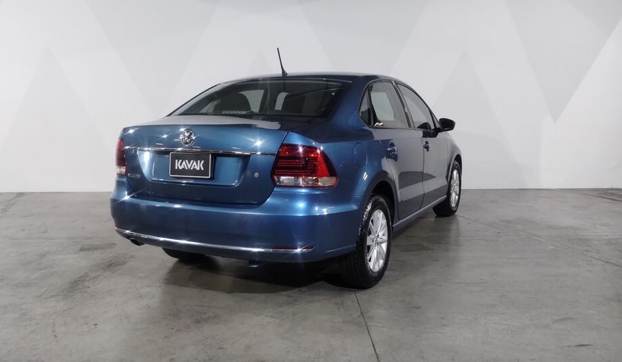 Volkswagen Vento 1.6 HIGHLINE TIPTRONIC Sedan 2017