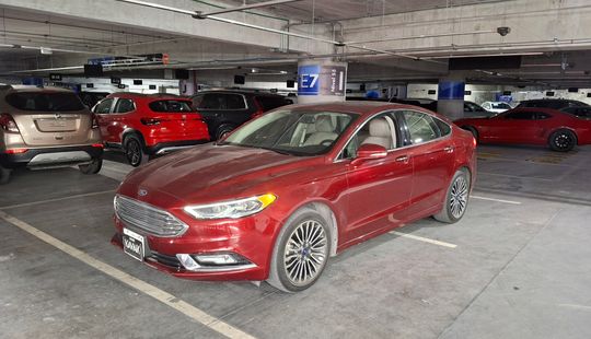 Ford • Fusion