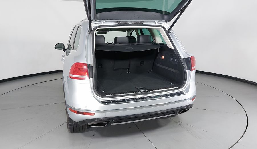 Volkswagen Touareg 4.2 V8 R-LINE Suv 2017
