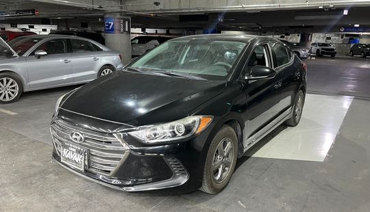 Hyundai • Elantra