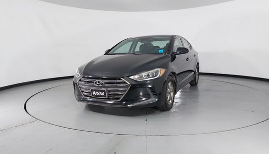 Hyundai • Elantra