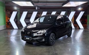 Toyota • Etios