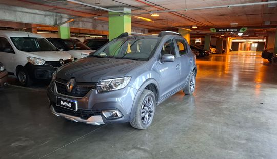 Renault • Sandero Stepway