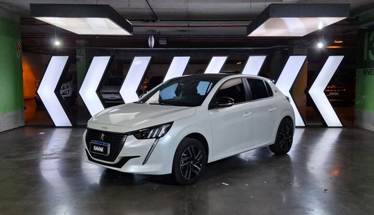 Peugeot • 208