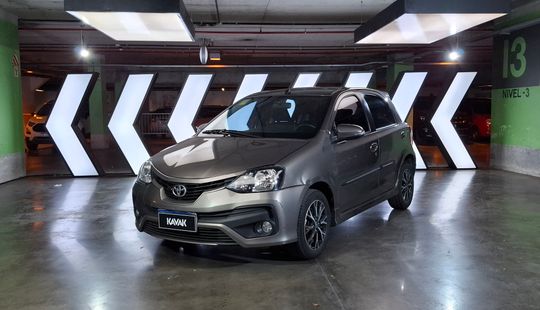 Toyota • Etios