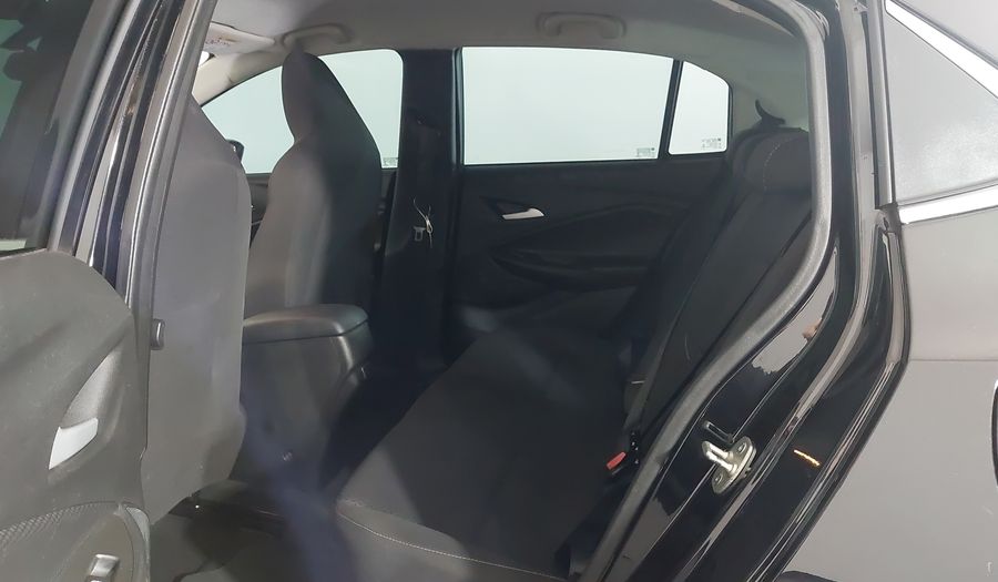 Chevrolet Onix LTZ Hatchback 2021