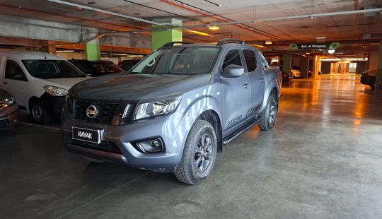 Nissan • Frontier