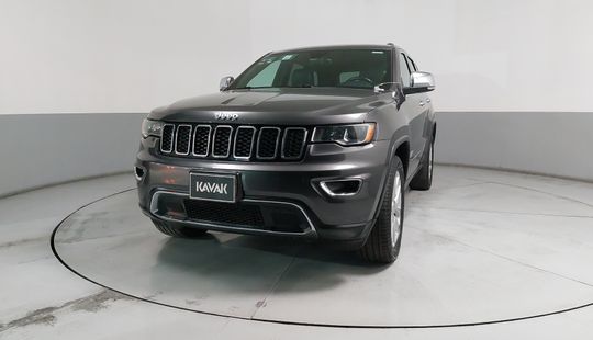 Jeep • Grand Cherokee