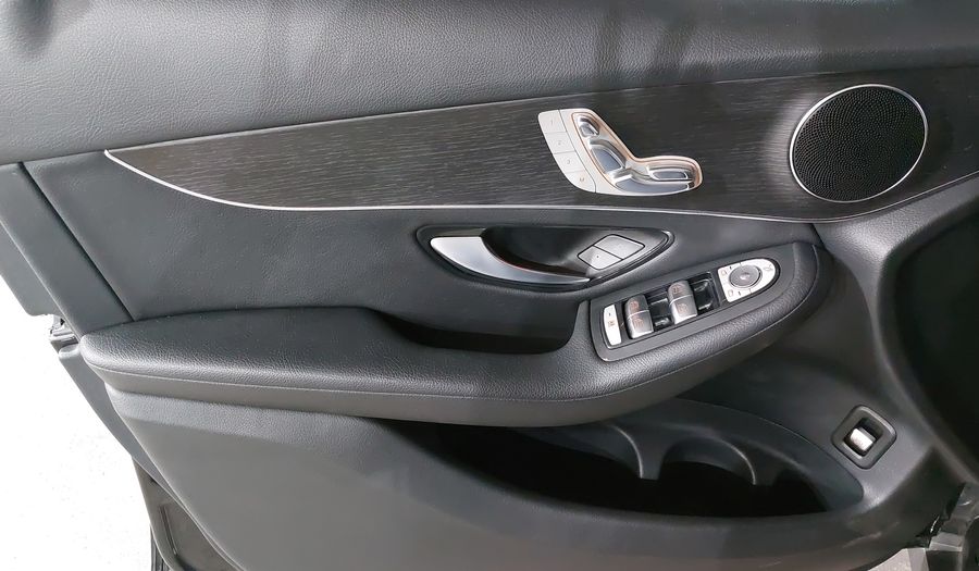 Mercedes Benz Clase Glc 2.0 GLC 300 COMFORT AUTO 4MATIC Suv 2022