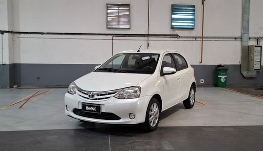 Toyota Etios 1.5 XLS 2016-2016