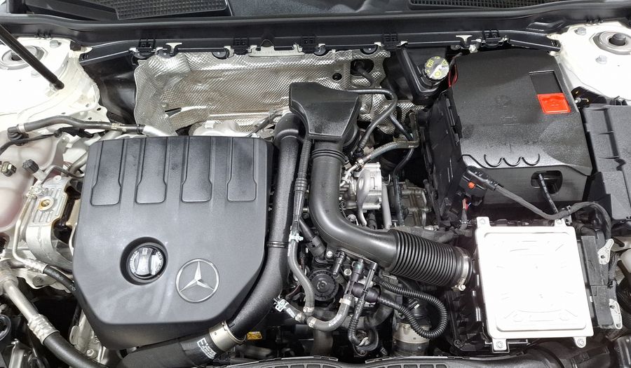 Mercedes Benz Clase Cla 1.3 CLA 200 PROGRESSIVE DCT Coupe 2023