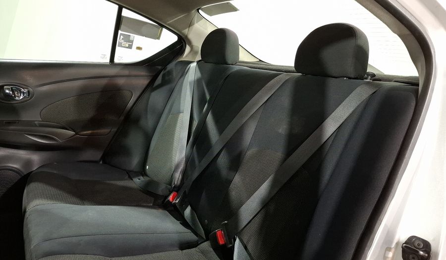 Nissan Versa 1.6 ADVANCE TA AC Sedan 2012