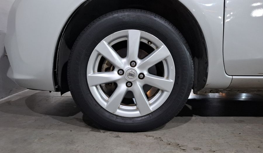 Nissan Versa 1.6 ADVANCE TA AC Sedan 2012