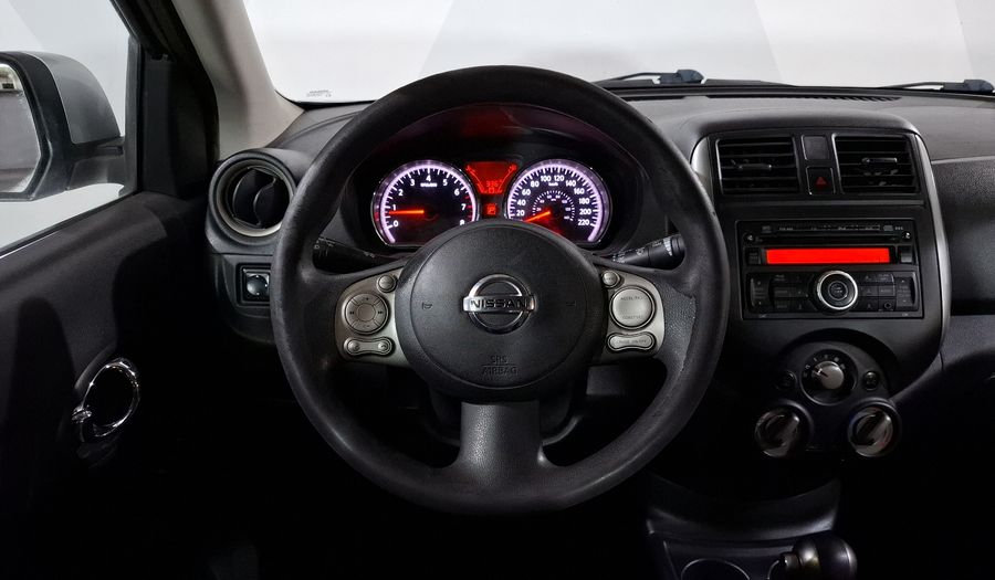 Nissan Versa 1.6 ADVANCE TA AC Sedan 2012