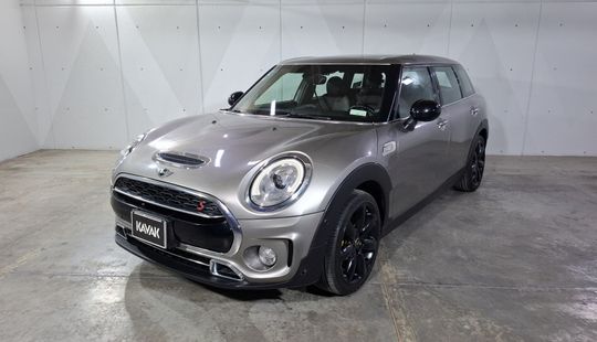 Mini • Clubman