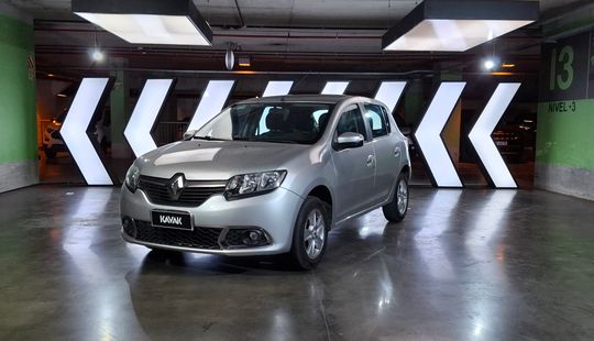 Renault • Sandero