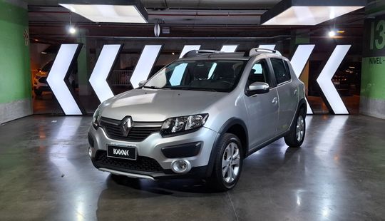 Renault • Sandero Stepway