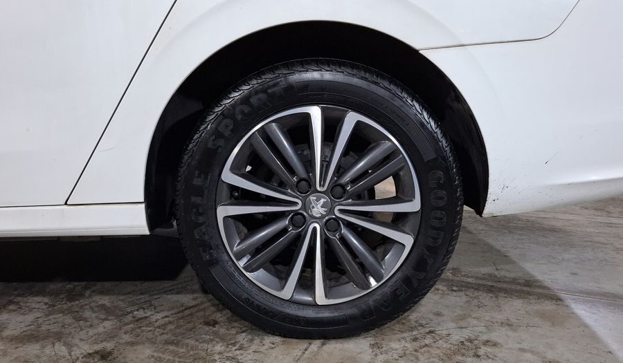 Peugeot 301 1.6 ALLURE AT 6VEL Sedan 2018