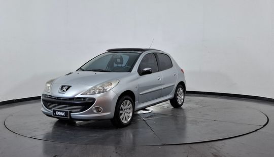 Peugeot • 207