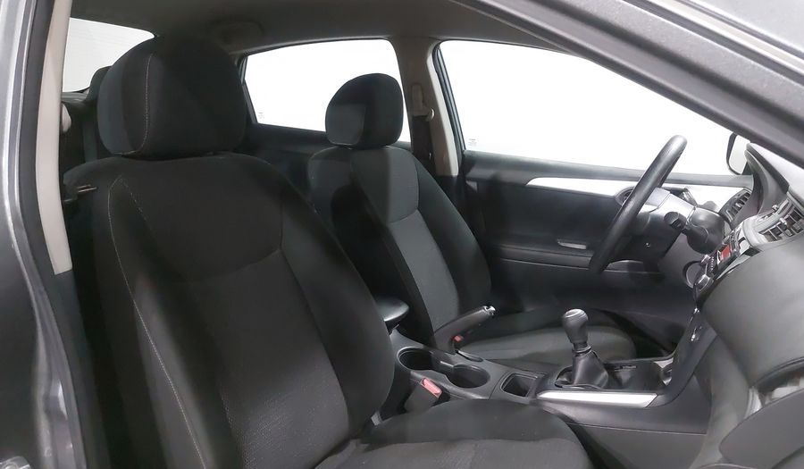 Nissan Sentra 1.8 SENSE Sedan 2019