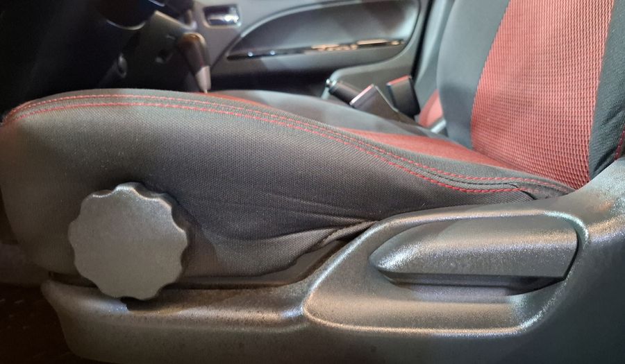 Mitsubishi Mirage 1.2 GLS CVT Sedan 2019