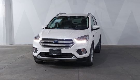 Ford • Escape