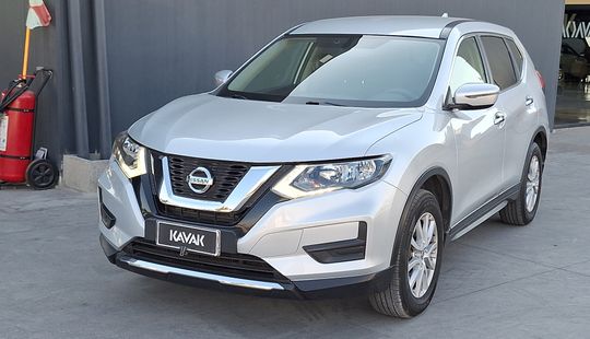 Nissan • X-Trail