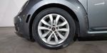 Volkswagen Beetle 2.5 MT Hatchback 2013