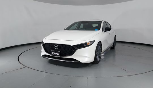 Mazda • Mazda 3