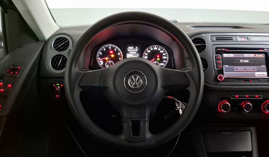 Volkswagen Tiguan 2.0 TFSI NATIVE AT Suv 2013