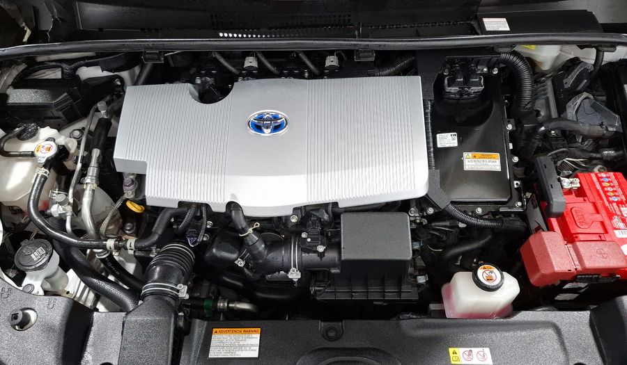 Toyota Prius 1.8 HEV BASE AUTO Hatchback 2021