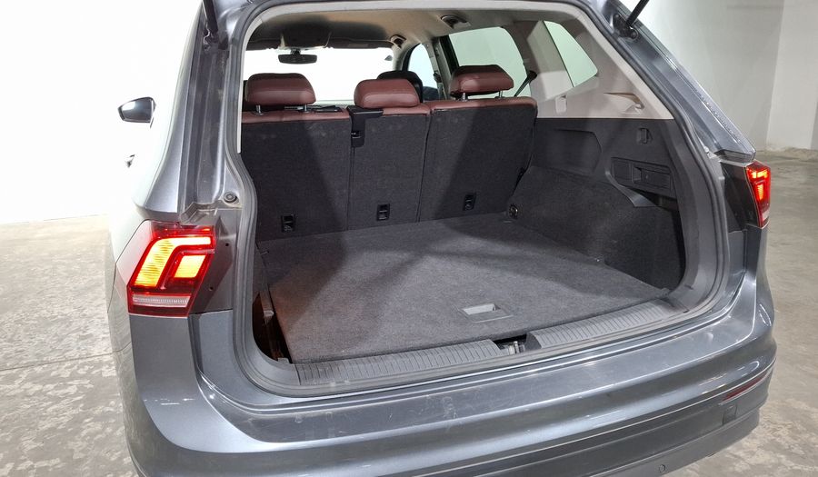 Volkswagen Tiguan 1.4 COMFORTLINE PIEL DCT Suv 2018