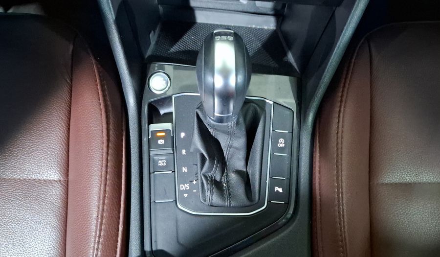 Volkswagen Tiguan 1.4 COMFORTLINE PIEL DCT Suv 2018