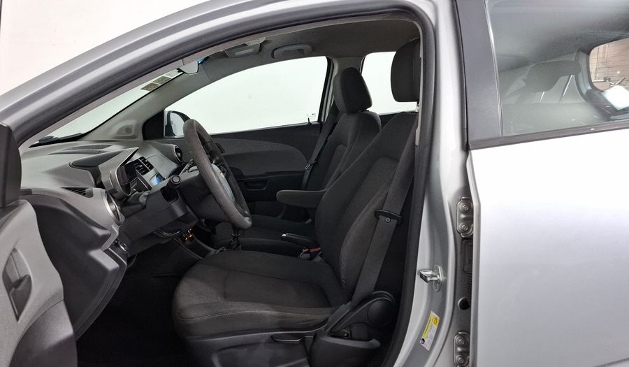 Chevrolet Sonic 1.6 LT Hatchback 2013