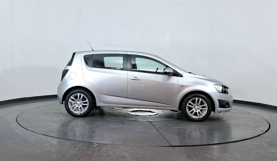 Chevrolet Sonic 1.6 LT Hatchback 2013