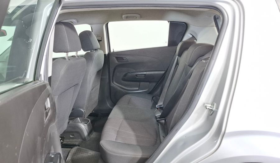Chevrolet Sonic 1.6 LT Hatchback 2013