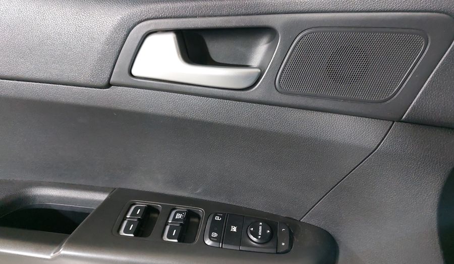 Kia Sportage 2.0 LX AUTO Suv 2020