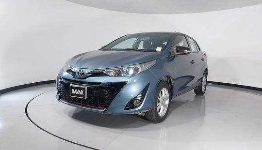 Toyota • Yaris