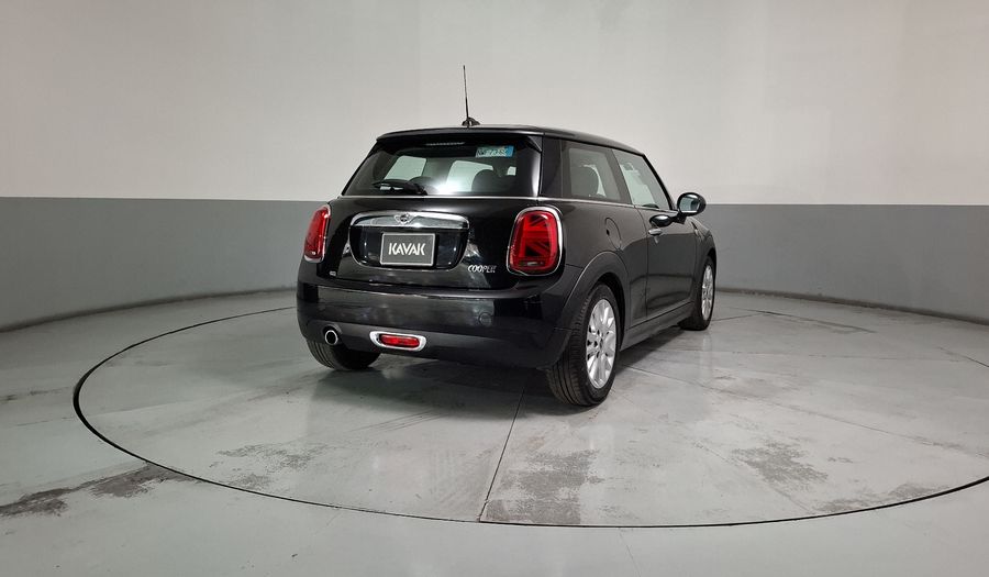 Mini Cooper 1.5 COOPER CHILI AT Hatchback 2016