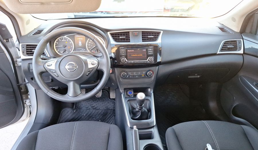 Nissan Sentra 1.8 ADVANCE Sedan 2017