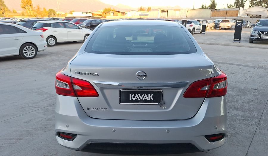Nissan Sentra 1.8 ADVANCE Sedan 2017