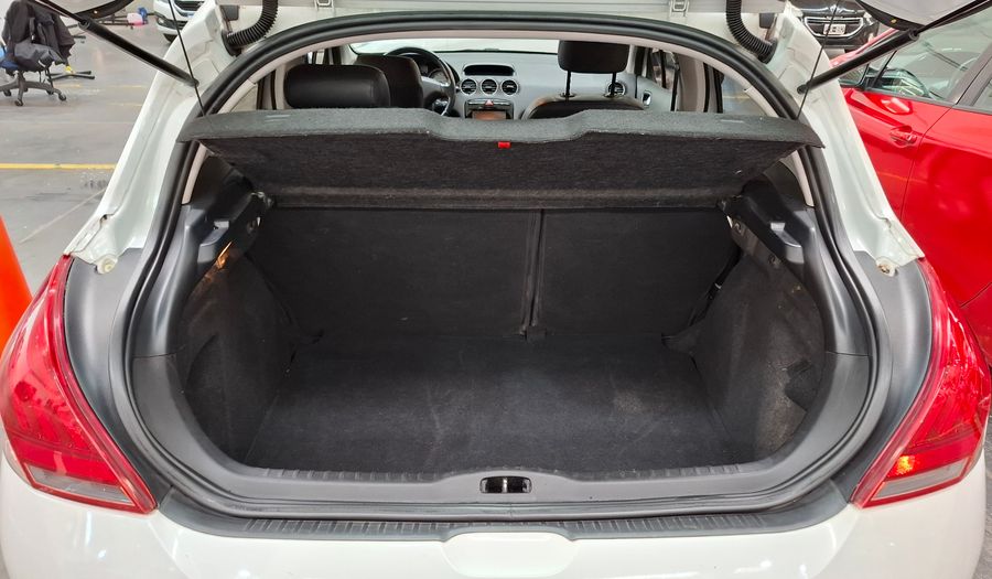 Peugeot 308 2.0 ALLURE+ Hatchback 2015