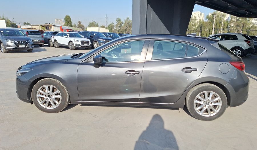 Mazda 3 2.0 SKYACTIV-G V SPORT Hatchback 2017