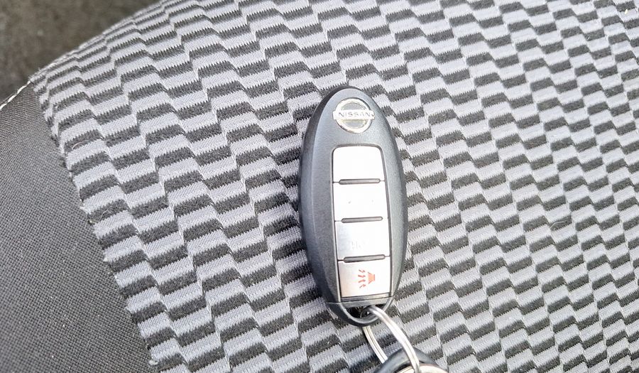 Nissan Versa 1.6 SENSE Sedan 2019