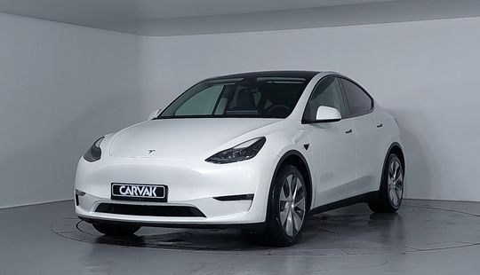 Tesla • Model Y