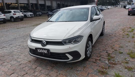 Volkswagen • Polo