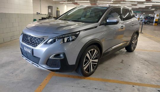 Peugeot • 3008